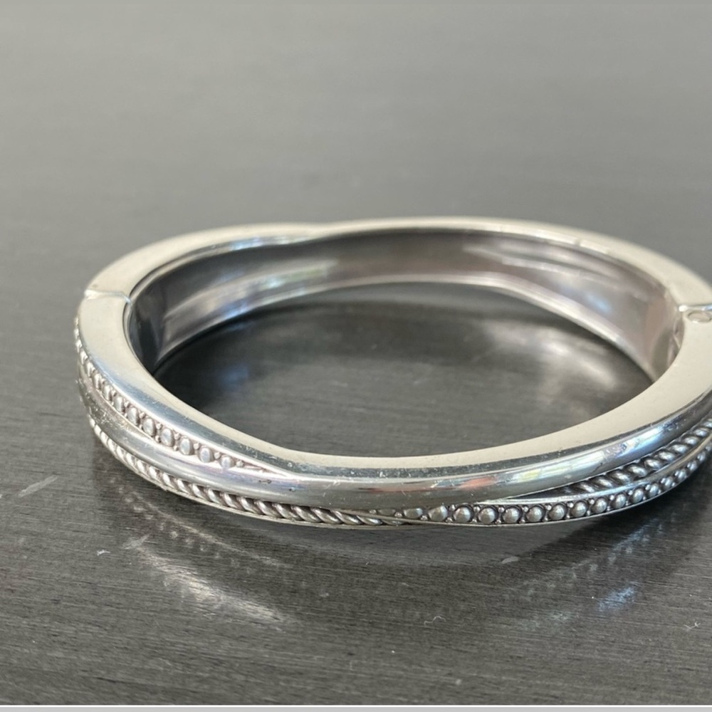 Brighton Neptune Rings Narrow Bangle Bracelet - Picture 4 of 6